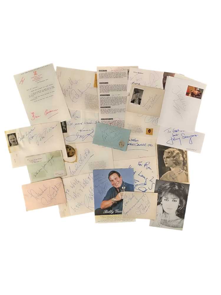Lot 112 - Autograph Collection.- Miscellaneous