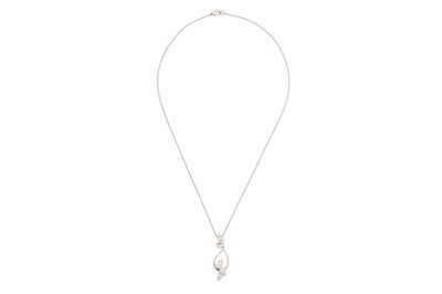 Lot 291 - DAVID M. ROBINSON Ι A DIAMOND PENDANT NECKLACE