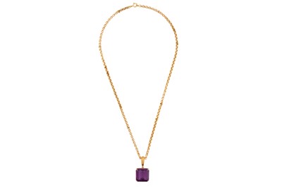 Lot 89 - AN AMETHYST PENDANT NECKLACE