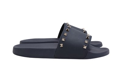 Lot 213 - Valentino Men's Navy Rockstud Slide Sandal - Size 41
