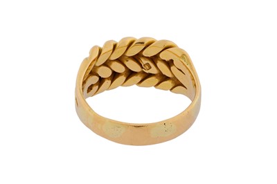 Lot 150 - A ROPE TWIST RING