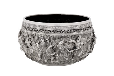 Lot 229 - A mid-20th century Burmese silver bowl, Rangoon circa 1950