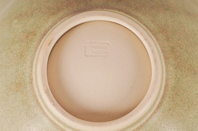Lot 197 - BRITISH STUDIO POTTERY
