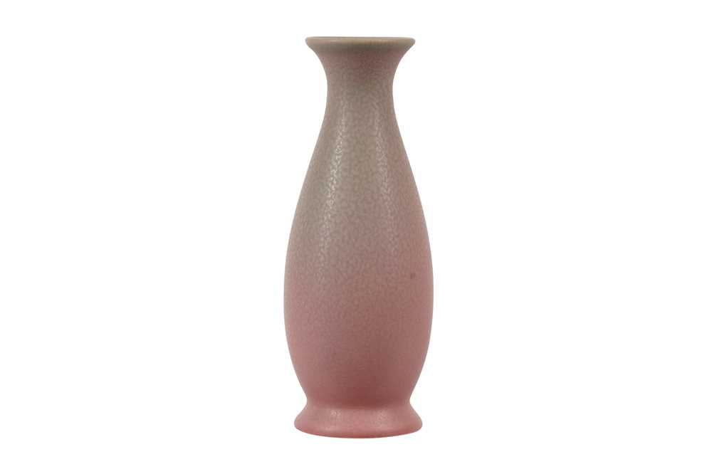 Lot 35 - ROOKWOOD ART POTTERY, AMERICA