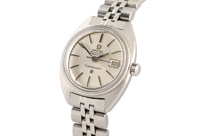 Lot 487 - OMEGA CONSTELLATION CHRONOMETER BRACELET WATCH