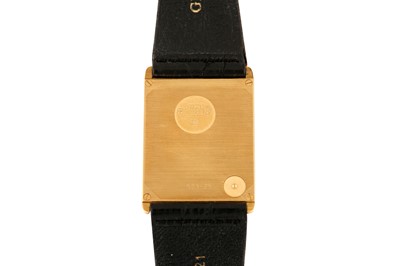 Lot 453 - CONCORD DELERIUM TRÉ MINCE DRESS ULTRA-THIN DRESS WATCH -18K GOLD