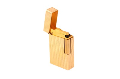 Lot 518 - A ST DUPONT LIGNE 1 GOLD PLATED LIGHTER