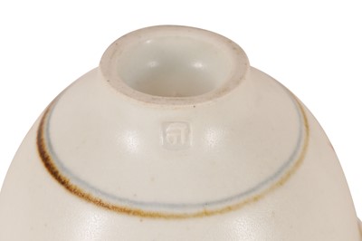 Lot 156 - BRITISH STUDIO POTTERY, 20TH CENTURY