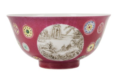 Lot 115 - A CHINESE EN-GRISAILLE RUBY-GROUND BOWL