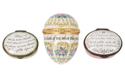 Lot 87 - TWO GEORGE III PERIOD STAFFORDSHIRE ENAMEL PATCH BOXES, PLUS A HALCYON DAYS EGG