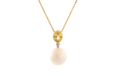 Lot 147 - POSSIBLY BY ANNOUSHKA Ι A SOUTH SEA PEARL, YELLOW SAPPHIRE AND DIAMOND PENDANT NECKLACE