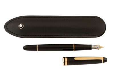 Lot 520 - A MONTBLANC MEISTERSTUCK FOUNTAIN PEN