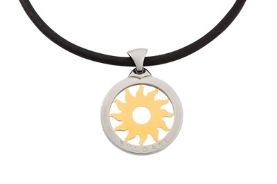 Lot 243 - BULGARI Ι A  'TODO SUN' PENDANT NECKLACE