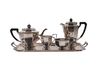 Lot 71 - A 1930S MAPPIN & WEBB SILVER-PLATED TEA SERVICE