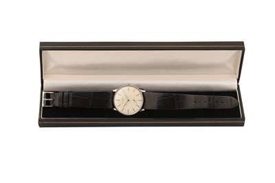 Lot 451 - PATEK PHILIPPE CALATRAVA WRISTWATCH - PLATINUM