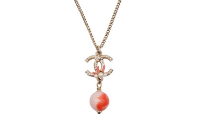 Lot 103 - Chanel Coral Pearl CC Fine Chain Necklace