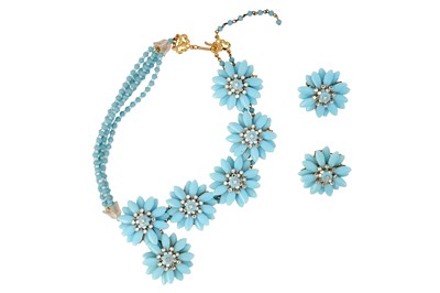 Lot 28 - A STANLEY HAGLER BLUE FLOWERS NECKLACE AND CLIP EARRINGS SUITE