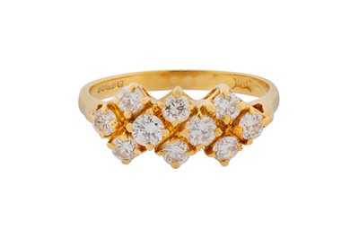 Lot 201 - A DIAMOND RING