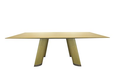 Lot 250 - A CONTEMPORARY BESPOKE DINING TABLE