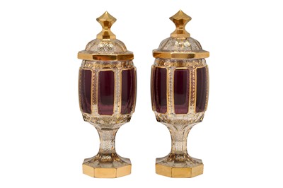 Lot 230 - A PAIR OF BOHEMIAN GLASS GOBLETS AND COVERS, MOSER OR JOSEPHINENHUTTE, CIRCA 1900
