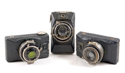 Lot 140 - Group of 3 Zeiss Ikon Kolibri Cameras, inc Cassar Lens Version