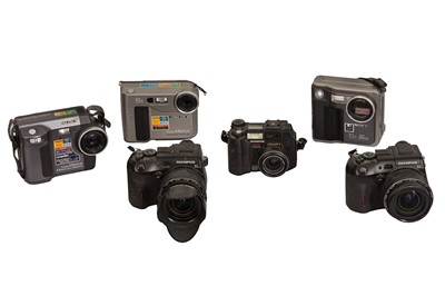 Lot 1066 - A Selection of Early Digital Cameras