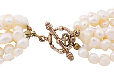 Lot 33 - A SEVEN STRAND PEARL NECKLACE