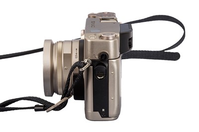 Lot 268 - A Contax G2 Rangefinder Camera