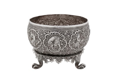 Lot A late 19th / early 20th century Burmese unmarked silver sugar bowl, Rangoon circa 1900