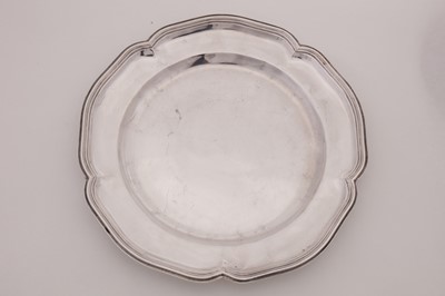 Lot 333 - Three Alexander III late 19th century Russian 84 zolotnik silver dinner plates, Moscow 1883 by Vasilly Sergeevich Sikachev (est. 1883)
