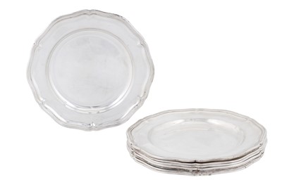 Lot 388 - A set of six early 20th century Danish 835 standard silver dinner plates, dated 1929, no maker’s mark