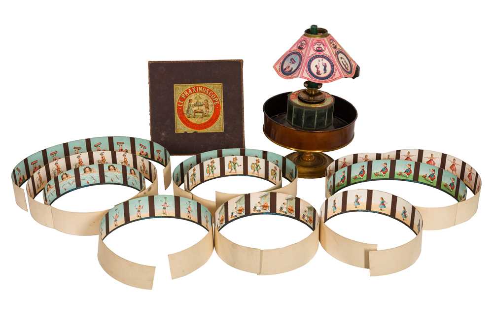 Lot 11 - A Praxinoscope Theatre c.1889