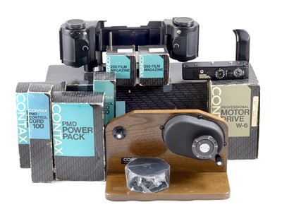 Lot 1037 - RARE Contax RTS I/II 250 Film Back & Pro Motor Drive Outfit.