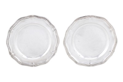 Lot A pair of late 19th century French 950 standard silver second course dishes, Paris circa 1890 by Odiot