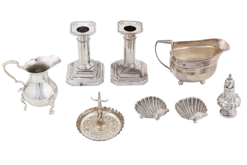 Lot 238 - A mixed group of sterling silver