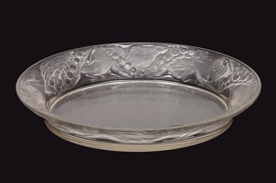 Lot 25 - RENE LALIQUE (FRENCH 1860-1945)