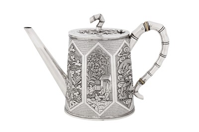Lot 114 - A late 19th century Chinese export silver coffee pot, Canton circa 1890, marked Qing Yuan