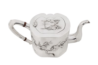 Lot 104 - An early 20th century Chinese export silver teapot, Canton and Shanghai circa 1910, marked An Chang, retailed by Hung Chong of Shanghai