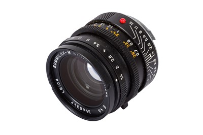 Lot A Leitz 35mm f/1.4 Summilux-M Double Aspherical Lens