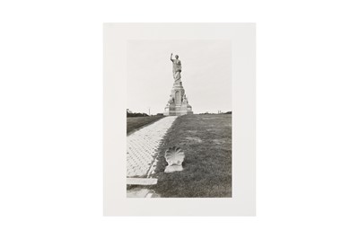 Lot 232 - Lee Friedlander (b.1934)