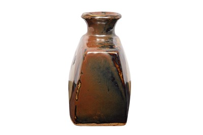 Lot 70 - SHOJI HAMADA (JAPANESE 1894-1978)