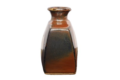 Lot 70 - SHOJI HAMADA (JAPANESE 1894-1978)