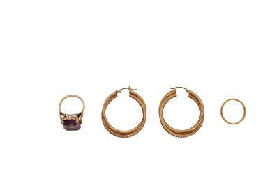 Lot 21 - TWO RINGS AND A PAIR OF EARRINGS
