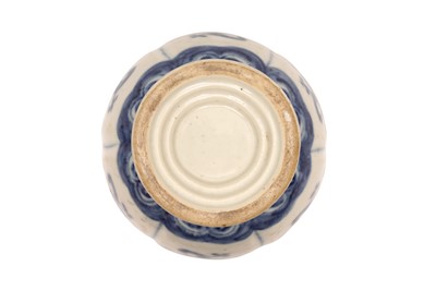 Lot 270 - A CHINESE BLUE AND WHITE LOBED VASE