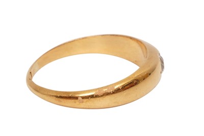 Lot 11 - 18CT GOLD SINGLE STONE DIAMOND RING, CIRCA 1956