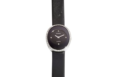 Lot 74 - RADO A WRISTWATCH