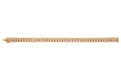 Lot 352 - A DIAMOND AND RUBY BRACELET