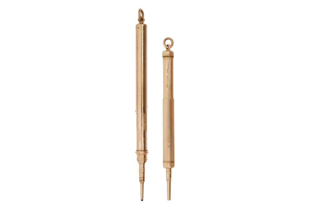 Lot 89 - A 9CT GOLD CASED PROPELLING PENCIL