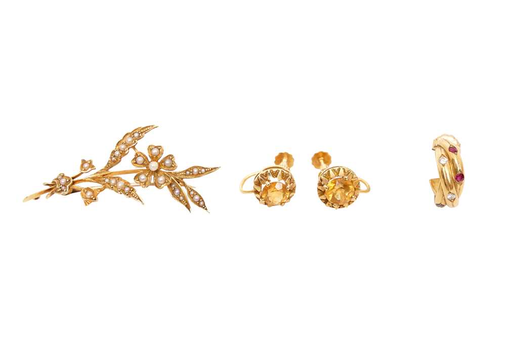 Lot 42 - A COLLECTION OF GEM-SET JEWELLERY