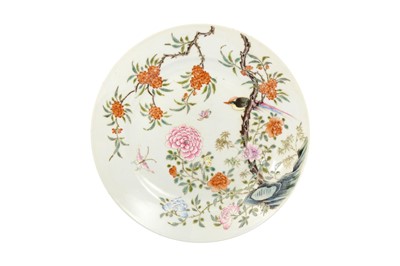 Lot 592 - A CHINESE FAMILLE-ROSE 'BIRDS AND BLOSSOMS' DISH